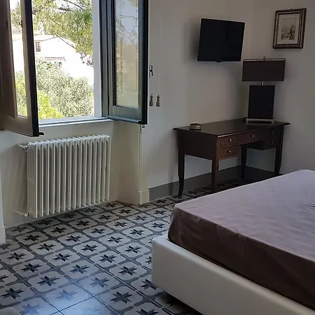 B&B Scalea Villa Giordanelli Bed & Breakfast Scalea